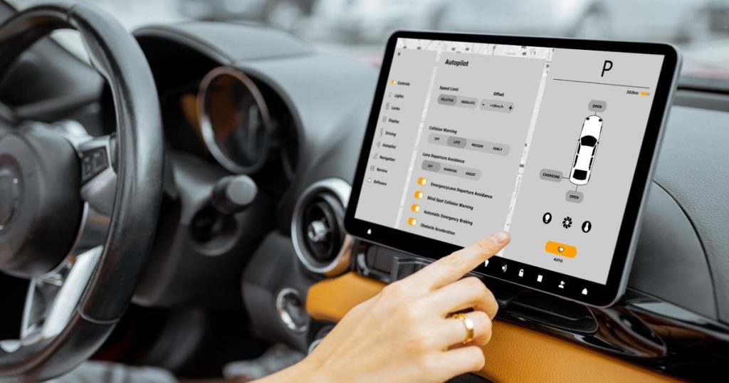 Smart Dashboard Display Systems Redefining the Modern Driving Experience Smart Dashboard Display Systems Redefining the Modern Driving Experience